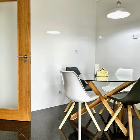 Apartment Modern & Spacious With River View *