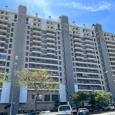 Modern & Spacious With River View