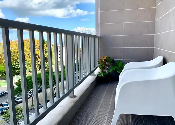 Modern & Spacious With River View Lisboa