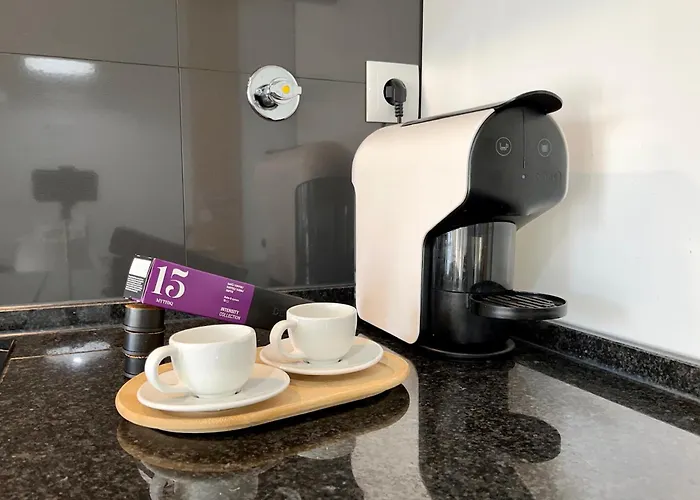 Modern & Spacious With River View Lisboa