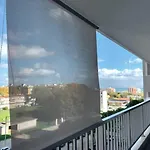 Appartamento Modern & Spacious With River View *